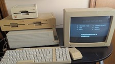 Apple II GS A2S6000 computer