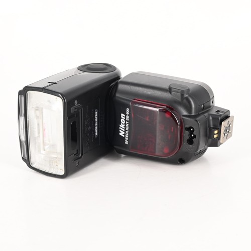Nikon 900 speedlight flash - nikon,