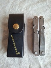 Leatherman Super Tool 200 con