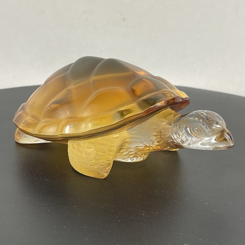 Original signed lalique - signed, french