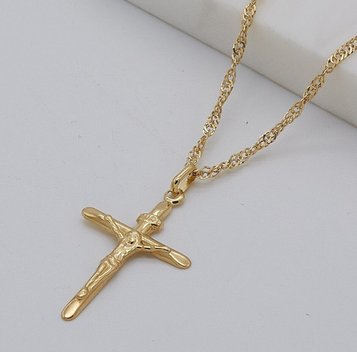 Collana con ciondolo croce