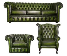 Divano Chesterfield In Pelle A Tre Posti Con Queen Anna e Poltrona Club Verde An