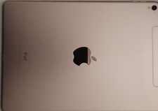 Apple iPad Pro 9.7"  32GB  Wi-Fi  + Cellular  - Custodia in omaggio 