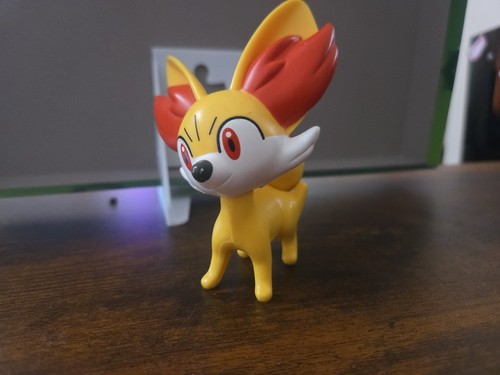 Pokemon fennekin personaggio - pokemon,