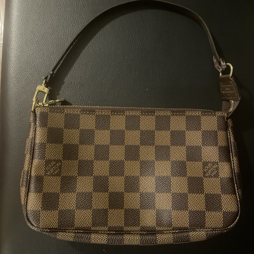 Louis vuitton pochette - louis,