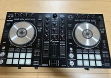 Pioneer DJ DDJ-SR con cavo USB