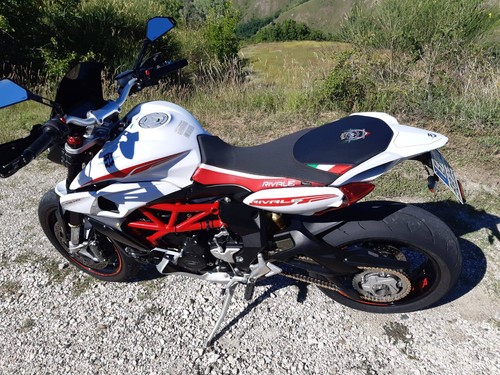 Agusta rivale 800 2013 - agusta,