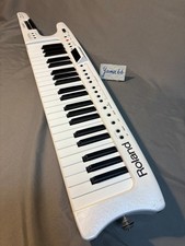 Roland AX-7 Shoulder Keyboard