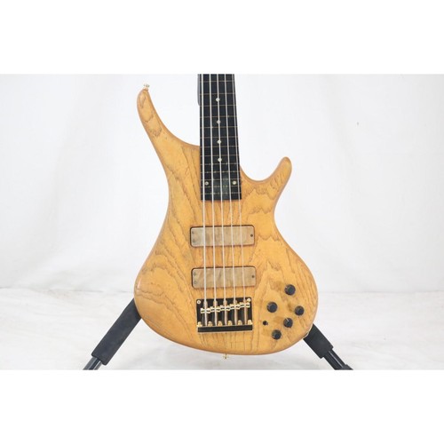 Bossa fretless - bossa,