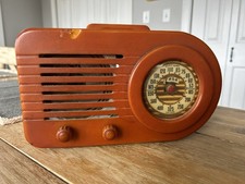 Radio d'epoca FADA Catalin