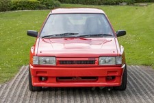 Mazda 323 GTX Turbo Anteriore