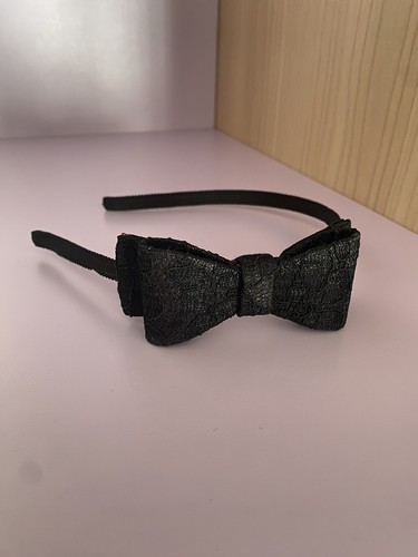 Cerchietto nero camomilla con - cerchietto,