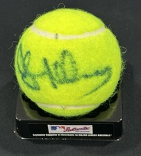 Palla da tennis firmata John