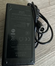 YC60-2402500 Alimentatore