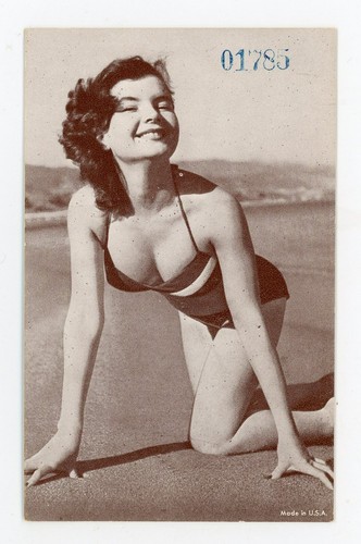 Arcade card persone donna