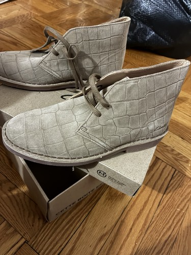 Brand new clarks - brand,
