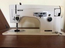 Macchina Da Cucire Necchi Type
