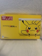 Nintendo 3DS XL Pikachu