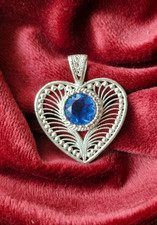 Artigianale 925 Argento Sterling Cuore Ciondolo Con Blu Tanzanite Gemma Gioielli