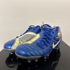 Scarpa da calcio vintage Nike