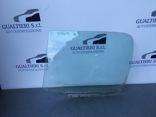 Ricambi usati 6813052030 vetro - ricambi,