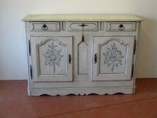Credenza provenzale '800 restaurata, laccata su rovere, Falegnameria Mascella. 