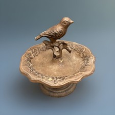 Mangiatoia bagno uccelli