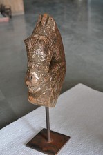 Figura Di Cavallo Decorato A