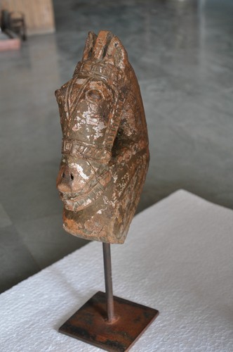 Figura cavallo decorato a - di,
