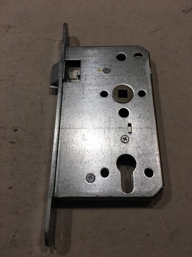 Stuv latching mechanism - stuv,