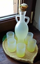 Servizio in resina e vetro per