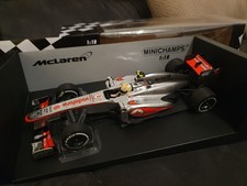 Auto da corsa S. Perez Mclaren Mercedes MP4-28 2013 Minichamps 1:18