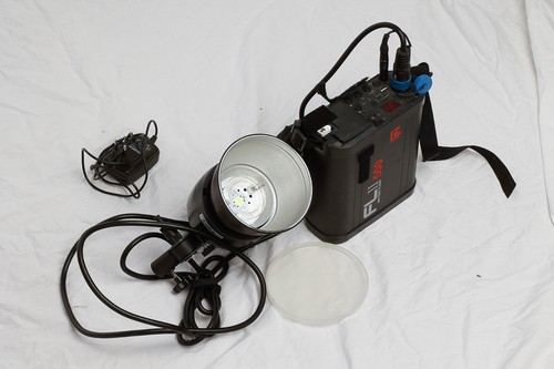 Torcia flash 500w batteria - torcia,