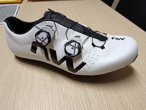Vendo scarpe veloce - scarpe,