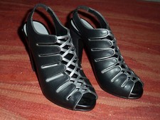 scarpe donna con tacco colore