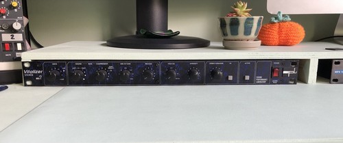 Spl stereo vitalizer - spl,