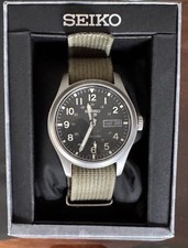 Seiko 5 FIELD SRPJ85K1