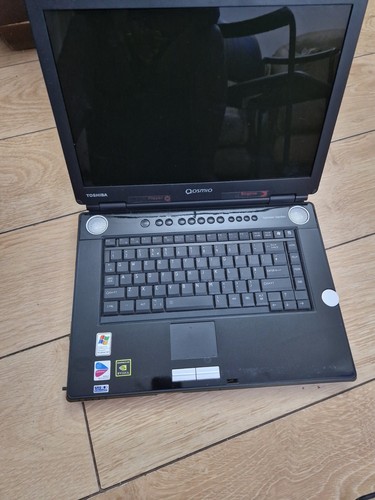 Toshiba qosmio f20 - qosmio, retro