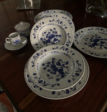 Servizio piatti da 6 porcellana CIPA disegno floreale bianco e blu 19 pezzi