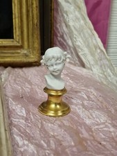 Statuina porcellana dorata bisquit bianco bimba Capodimonte cm. 7 V7 ^