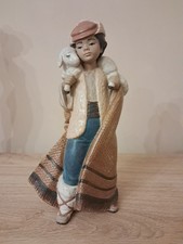 Lladro Statuina In Ceramica