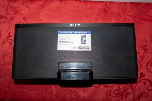 Sony dock speaker - dock, ipod/iphone