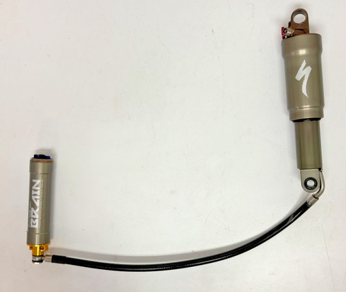 Ammortizzatore pneumatico
