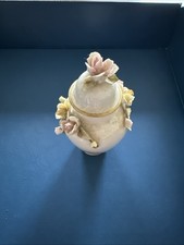 Vasetto In Porcellana Decorato Fiori Rosa