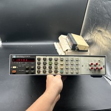 Voltmetro digitale HEWLETT-PACKARD 3456A vintage così com'è non testato 