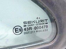 Vetro laterale fisso