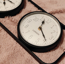 Triple Horloge murale - maison