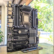 Gigabyte GA-X79-UP4 rev 1.1