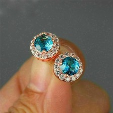 Orecchini a perno aureola