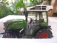 Modellino pressofuso trattore